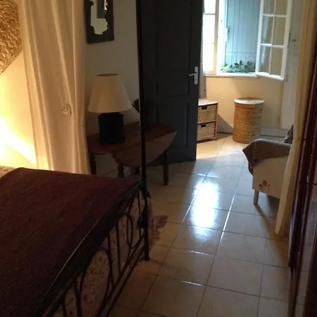 Chateau Nardou * Saint-Sulpice-et-Cameyrac