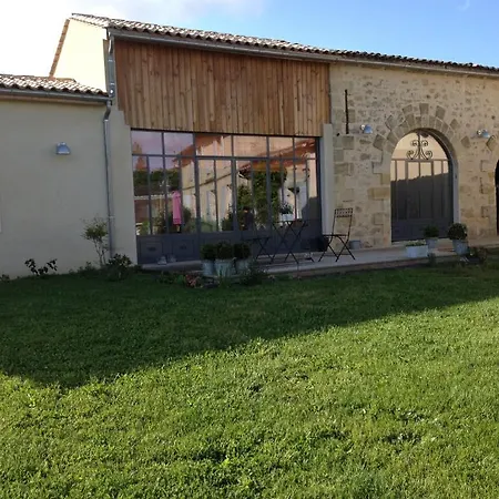 Chateau Nardou Saint-Sulpice-et-Cameyrac