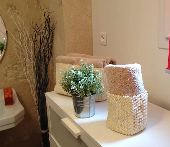 Gasthuis Chateau Nardou *