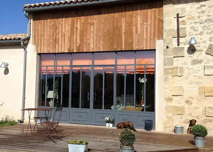 Chateau Nardou Gasthuis *